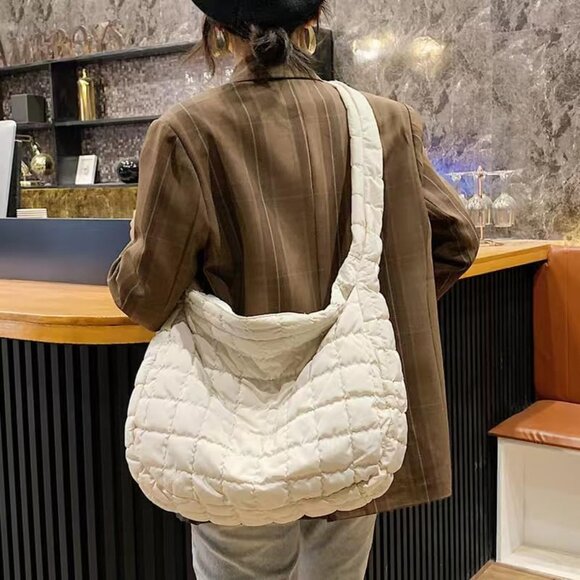 Women's White Lightweight Cotton Puffy Quilted Hobo Bag Retro Soft Shoulder Bag - Picture 3 of 7